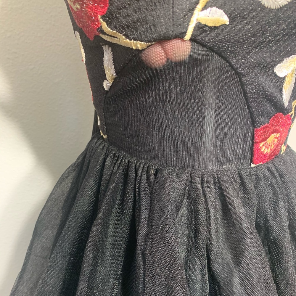 Homecoming Dress - Picture 5 of 8